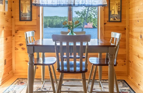 Otis Casa | Hermosa cabaña en el estanque mágico Beech Hill