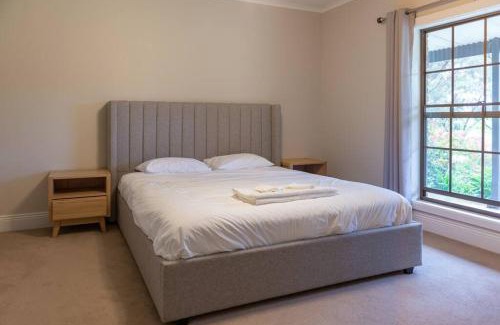 Stone Well Casa | Furche Barossa Vineyard Family Stay