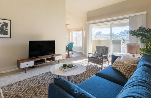 San Rafael Apartamento | Furnished 1BR in San Rafael + Parking, near Dtwn