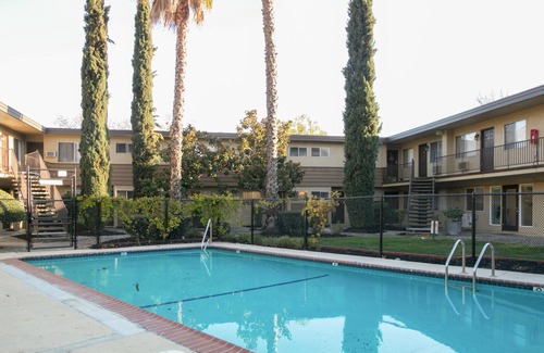 Walnut Creek Apartamento | Furnished 1BR in Walnut Creek + Pool