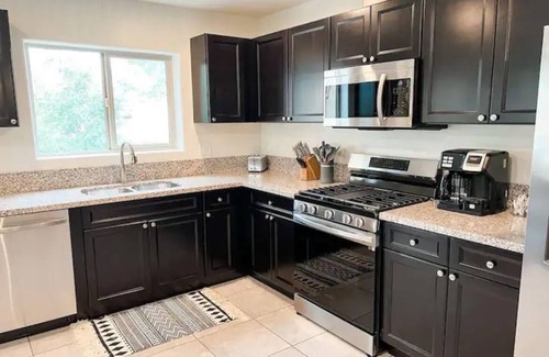 Prescott Valley Units Casa | Furnished 3BR Home Sleeps 6 Pet Friendly