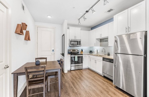 North Buckhead Apartamento | Furnished Apartment in Buckhead