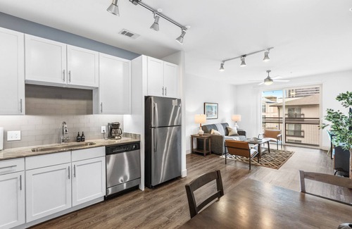 North Buckhead Apartamento | Furnished Apartment in Buckhead