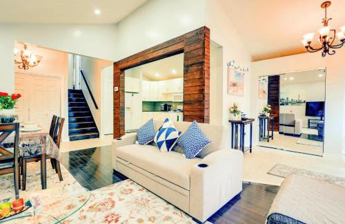 Pickering Villa | Furnished Family Home near Toronto - Great Location Game Room - Backyard - Parking & Self Checkin