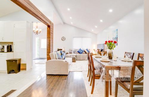 Pickering Villa | Furnished Family Home near Toronto - Great Location Game Room - Backyard - Parking & Self Checkin