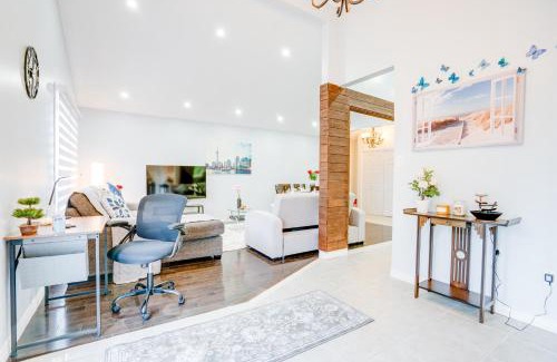 Pickering Villa | Furnished Family Home near Toronto - Great Location Game Room - Backyard - Parking & Self Checkin