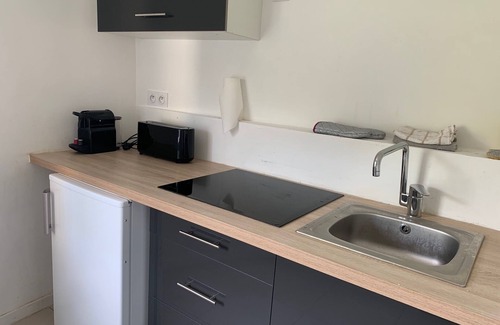 La Begude-de-Mazenc Apartamento | Amueblado con carácter en Drôme Provençale