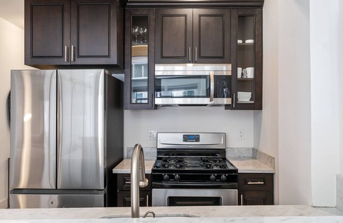 Chinatown Apartamento | Furnished Modern Rental Nob Hill FiDi: Studio/1BA Unit 7