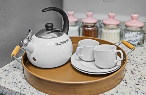 Chapel Hill Casa | Furnished Room - Happy Haven near UNC Campus and Hospitals. Pet Friendly!