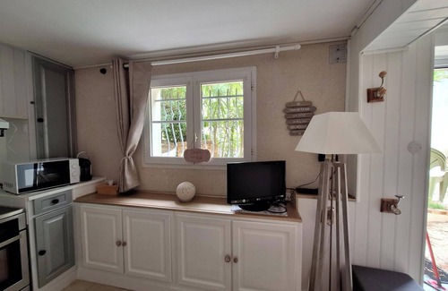 Lagord Apartamento | Furnished studio renovated in 2024, close to amenities and ile de ré by bike path