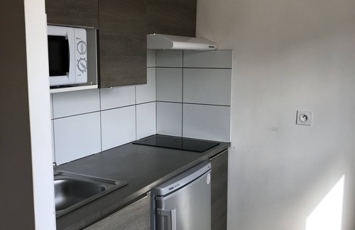 Roanne Apartamento | Furnished studio with kitchen