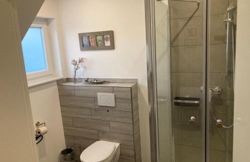 Adelheidsdorf Casa | Gäste und Messezimmer Adelheidsdorf