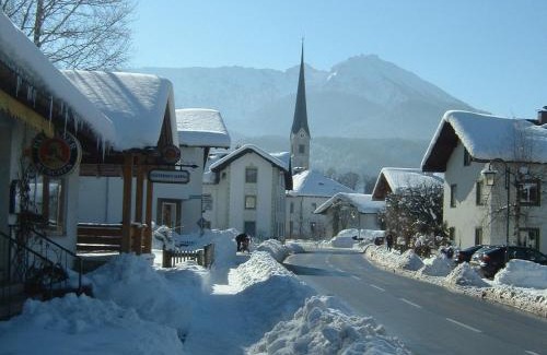 Bergen Casa | Gästehaus Alpin - inkl. Chiemgau-Karte