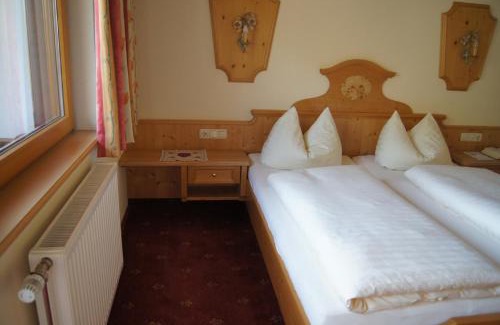 Maurach Apartamento | Gästehaus Alpina