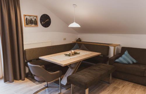 Kauns Apartamento | Gästehaus Annemarie