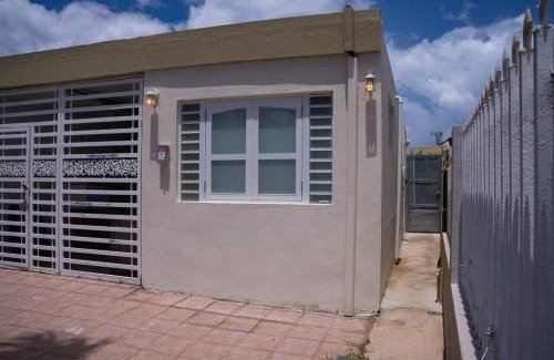 Levittown Apartamento | Génesis Lakes Near San Juan