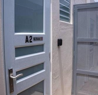 Levittown Apartamento | Génesis Lakes Near San Juan