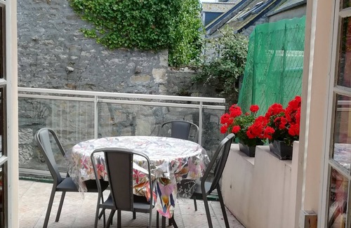 Saint-Vaast-la-Hougue Casa | Gîte "À bon Port". Agréable Petite Maison au Coeur du Port de St Vaast la Hougue