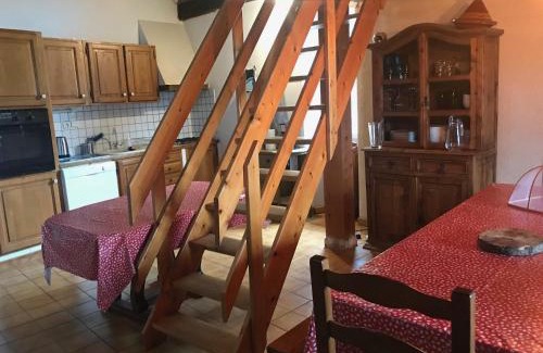 La Robine-sur-Galabre Casa | Gîte à la ferme La Bedigue