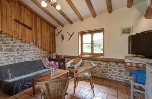 Chalmazel-Jeansagniere Casa | Gîte Écologique à 10 min des Pistes avec Wi-Fi et Environnement Calme - FR-1-496-98