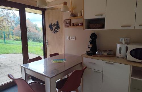 Vernet-la-Varenne Apartamento | Gîte ambiance Chalet