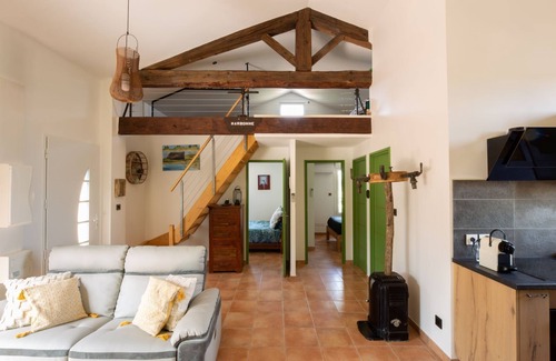 Narbonne Casa | Gîte au Domaine Chante Perdrix Proche de la mer