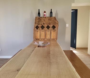 Castelnau-d'Estretefonds Casa | Gîte au cœur du château Flotis