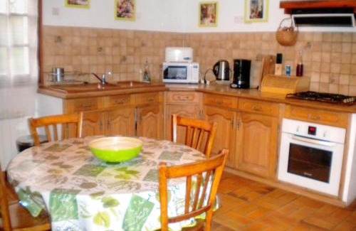 Mazieres-de-Touraine Casa | Gîte authentique en Touraine avec jardin, proche châteaux et vignobles - FR-1-381-240