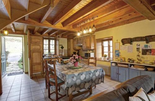 Perigneux Casa | Gîte authentique à Périgneux avec animaux acceptés et jardin - FR-1-496-5