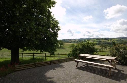 Chamboeuf Casa | Gîte authentique avec cheminée, animaux admis, près de St-Galmier - FR-1-496-175