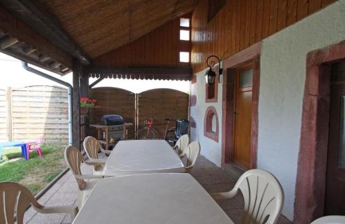 Aumontzey Casa | Gîte authentique avec terrasse couverte, 16 km de Gérardmer, 4 chambres, équipement bébé, Wi-Fi inclus - FR-1-589-231