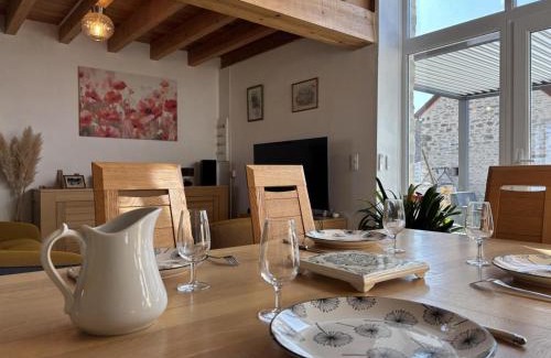 Saint-Bonnet-de-Rochefort Casa | Gîte chaleureux 4-6 pers avec jardin et terrasse - FR-1-489-573
