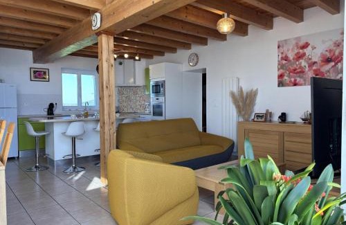 Saint-Bonnet-de-Rochefort Casa | Gîte chaleureux 4-6 pers avec jardin et terrasse - FR-1-489-573