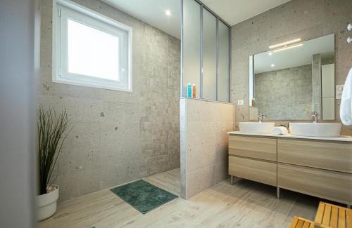 Saulcet Casa | Gîte charmant avec spa et grand jardin près des vignobles anciens - FR-1-489-513