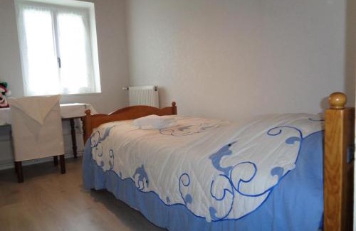 Saint-Jean-la-Vetre Casa | Gîte confortable à Saint-Jean-la-Vêtre avec animaux acceptés - FR-1-496-248