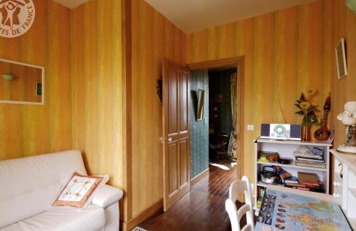 Bussieres Casa | Gîte confortable avec jardin, animaux admis - FR-1-496-90