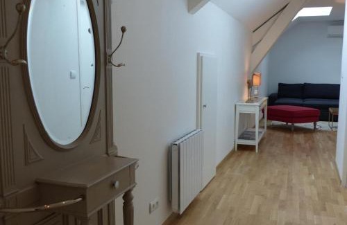 Hauterive Casa | Gîte confortable avec piscine et climatisation à Hauterives - FR-1-489-203