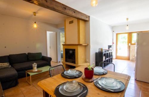 Daglan Casa | Gîte cosy avec cheminée et terrasse couverte au cœur du Périgord Noir - FR-1-616-275