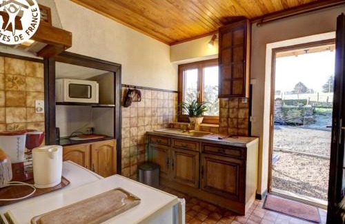 Saint-Chamond Casa | Gîte cosy de plain-pied, proche St-Étienne, idéal famille avec animaux et balades nearby. - FR-1-496-41