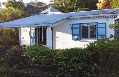 Grande Anse Casa | Gîte Créoline 4* avec piscine, clim et parking proche plage - FR-1-786-32