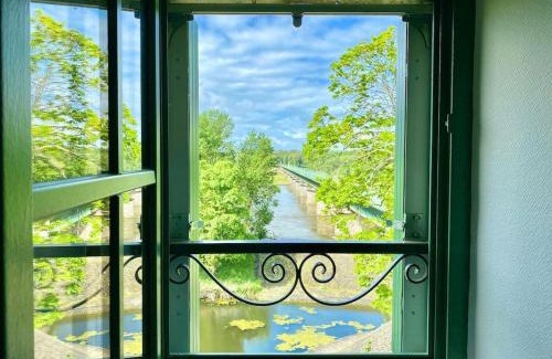 Briare Cama Y Desayuno | Gîte d'étape sur le Pont-Canal de Briare - FR-1-590-454