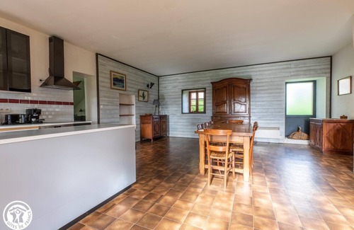 Plantades Casa | Gîte d'Augerolles - AVEZE