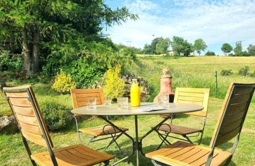 Doizieux Casa | Gîte de charme au cœur du Pilat avec poêle à bois - FR-1-496-294