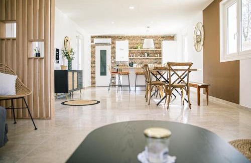 Saulcet Casa | Gîte de charme avec SPA et jardin à Saulcet - FR-1-489-507