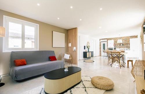 Saulcet Casa | Gîte de charme avec SPA et jardin à Saulcet - FR-1-489-507