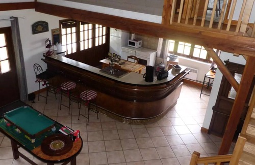 Montaignac-Saint-Hippolyte Villa | Gîte de France Le puy de diane (le dignou) 3 ears - Gite de France 5 people