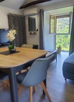 Saint-Privat-de-Vallongue Casa | Gîte de Combelebouze en Cévennes - Cosy, Confort et Climatisé - 3 étoiles