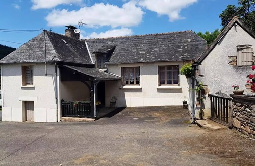 Aubazine Villa | Gîte de France Au Bon Accueil 2 ears - Gîte de France 4 people