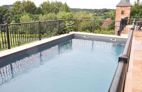 Bassin de Brive Apartamento | Gîte de France De chapdevialle la croisée des vents 4 épis - Gîte de France 12 personnes MAE-0064
