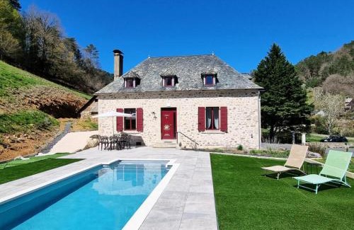 Argentat Apartamento | Gîte de France Le grand air du paradis 3 épis - Gîte de France 9 personnes MAE-6464